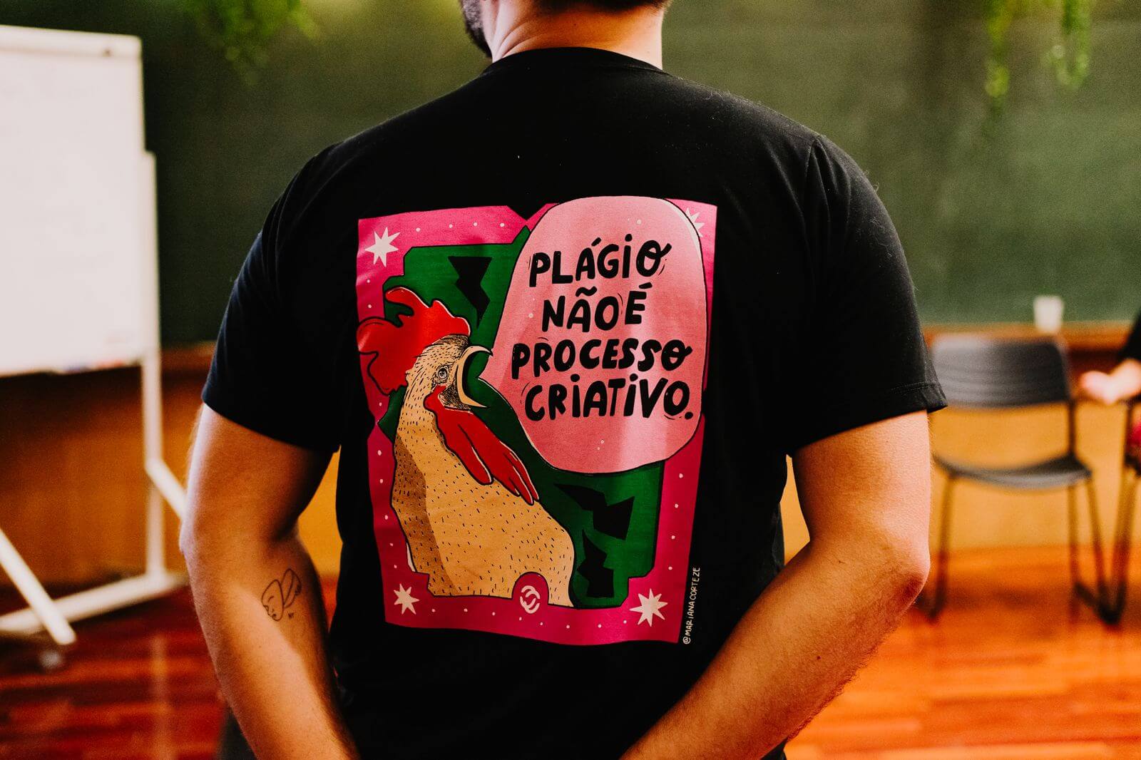 Empreendedor decidindo o momento certo para registrar sua marca